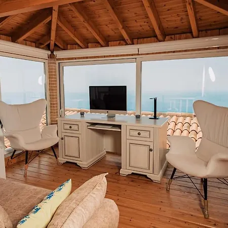 Vila&apartments Kadare Гостевой дом