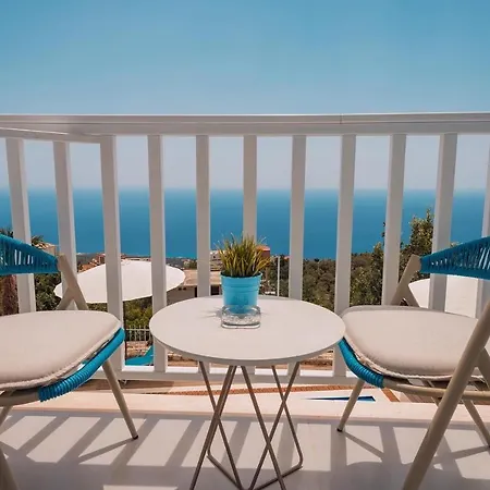 Gasthuis Vila&apartments Kadare 4*