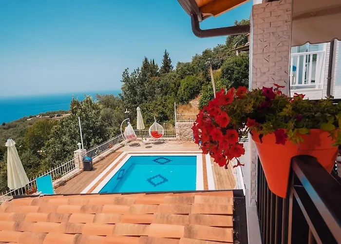 Vila&apartments Kadare 4*
