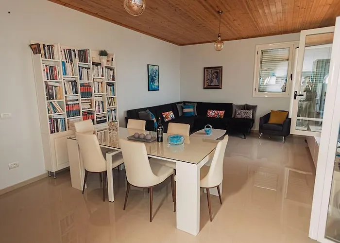 Vila&apartments Kadare Konukevi 4*