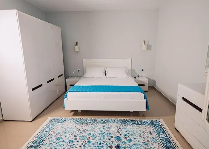Vila&apartments Kadare 4* Palasë