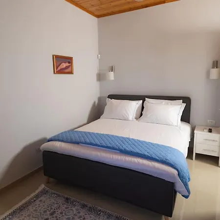 Vila&apartments Kadare Affittacamere 4*