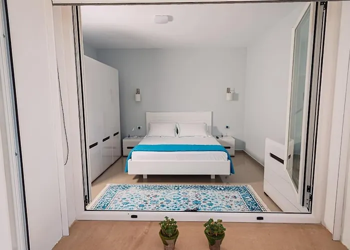 Vila&apartments Kadare 4*