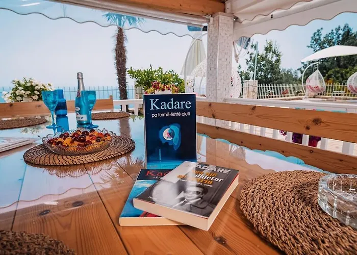 Pensión Vila&apartments Kadare 4*